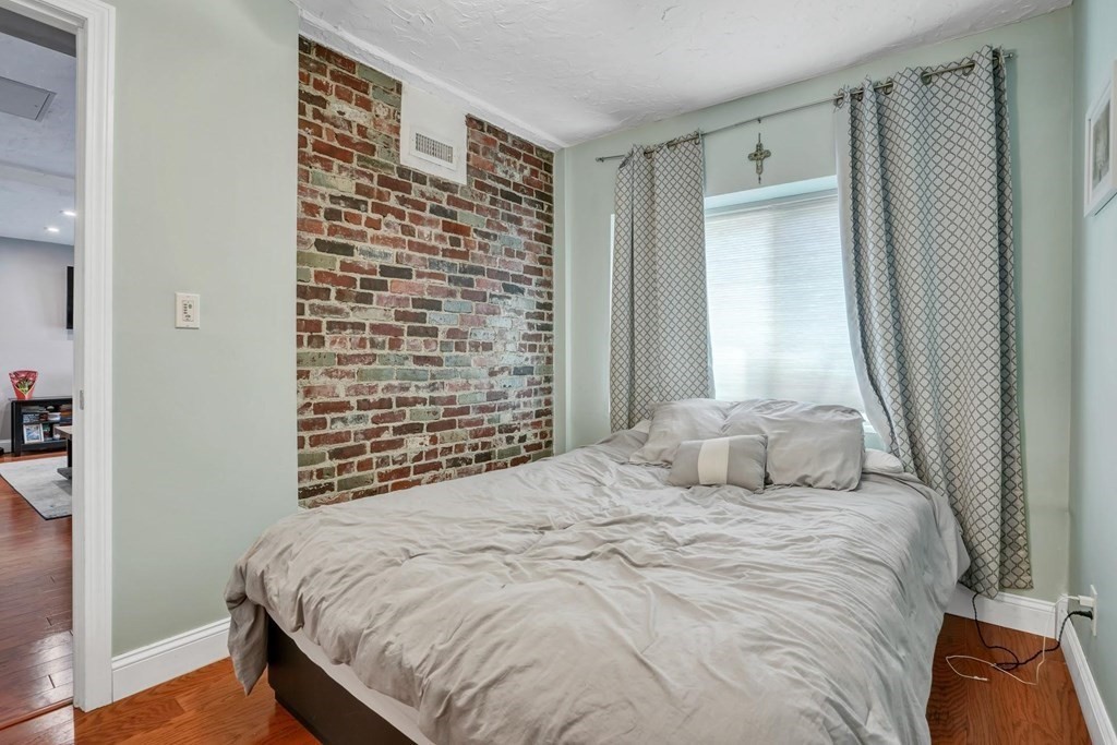 549a East 4th St, South Boston