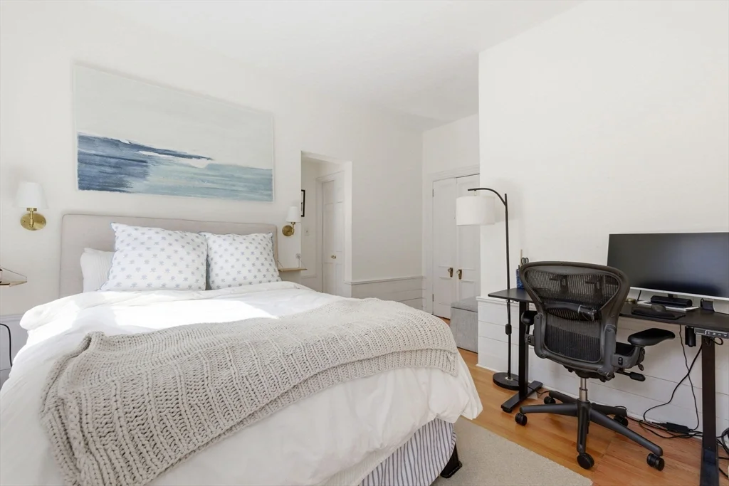 146 Warren Ave, South Boston