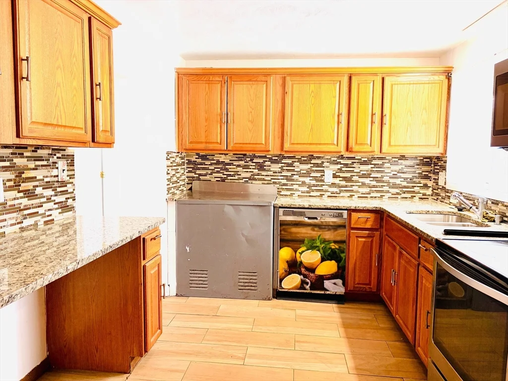 178 Bates Rd, Brockton