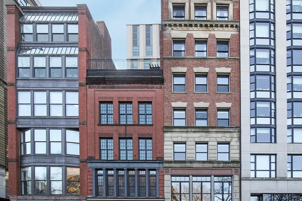140 Boylston St, Back Bay