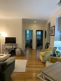 60 Myrtle St, Beacon Hill