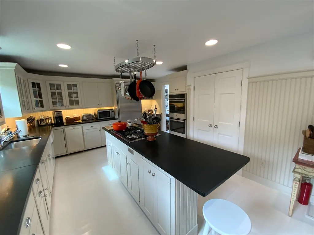 17 Burnell, Nantucket