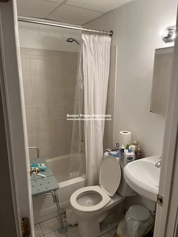 1061 Beacon St, Coolidge Corner