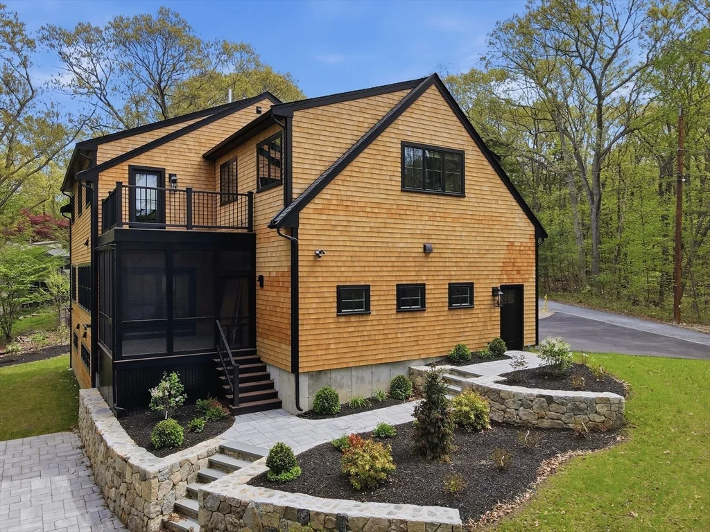 22 Kruger Rd, Hopkinton