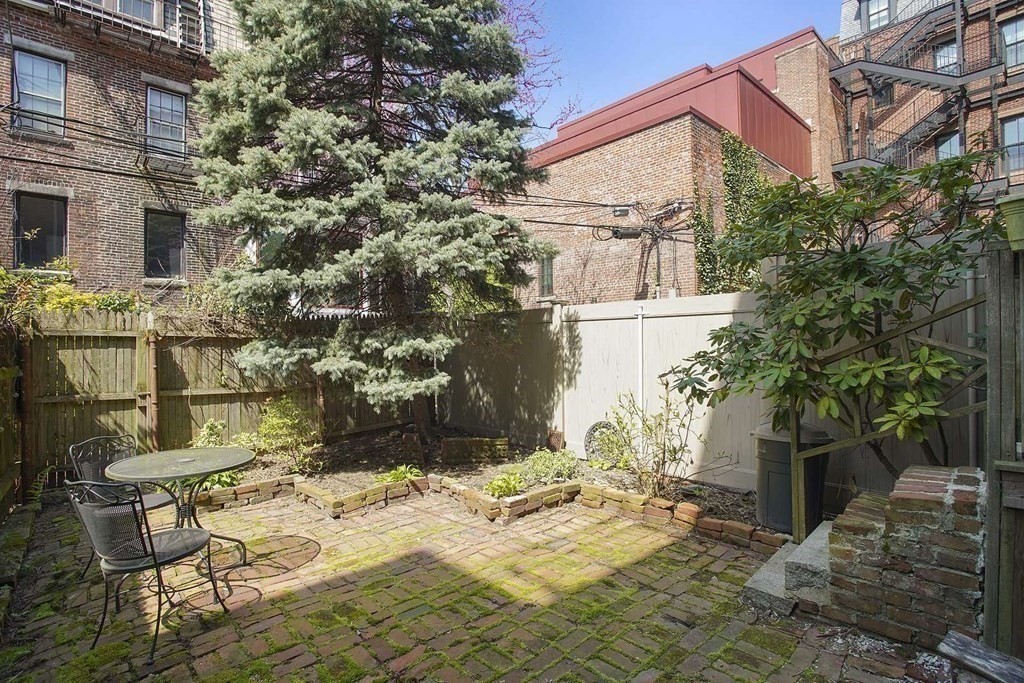 15 Appleton St, South End