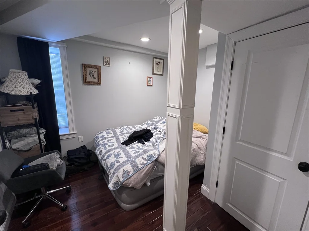 142 Centre St, Mission Hill