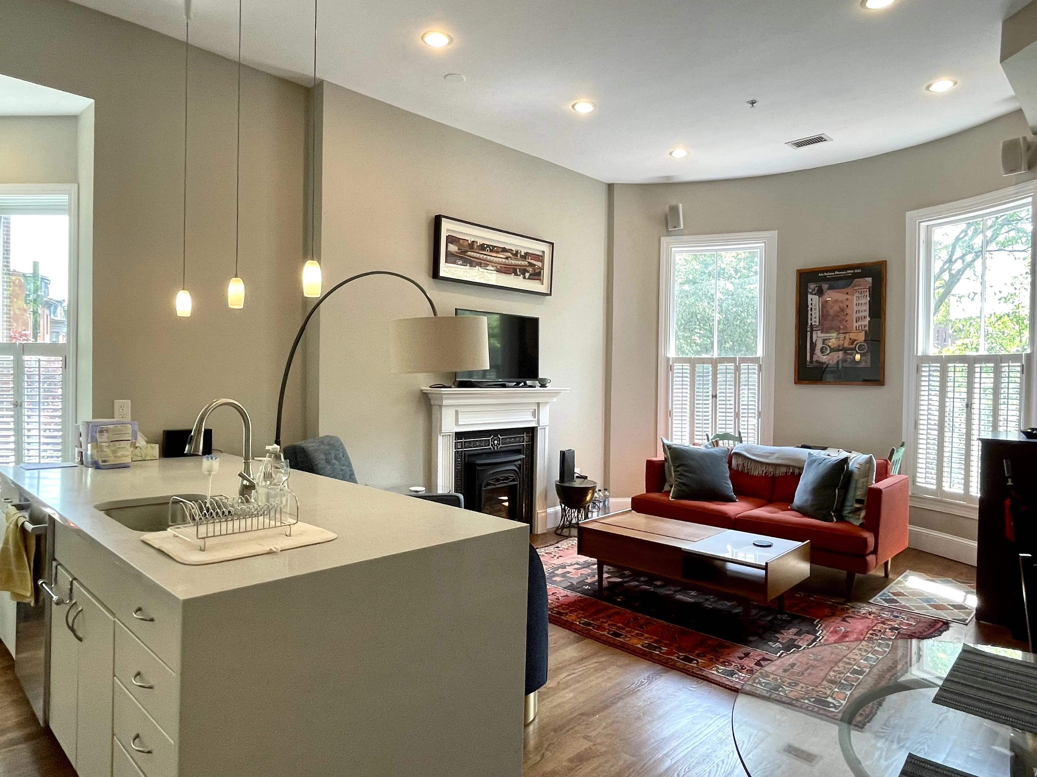 207 Canton St, South End