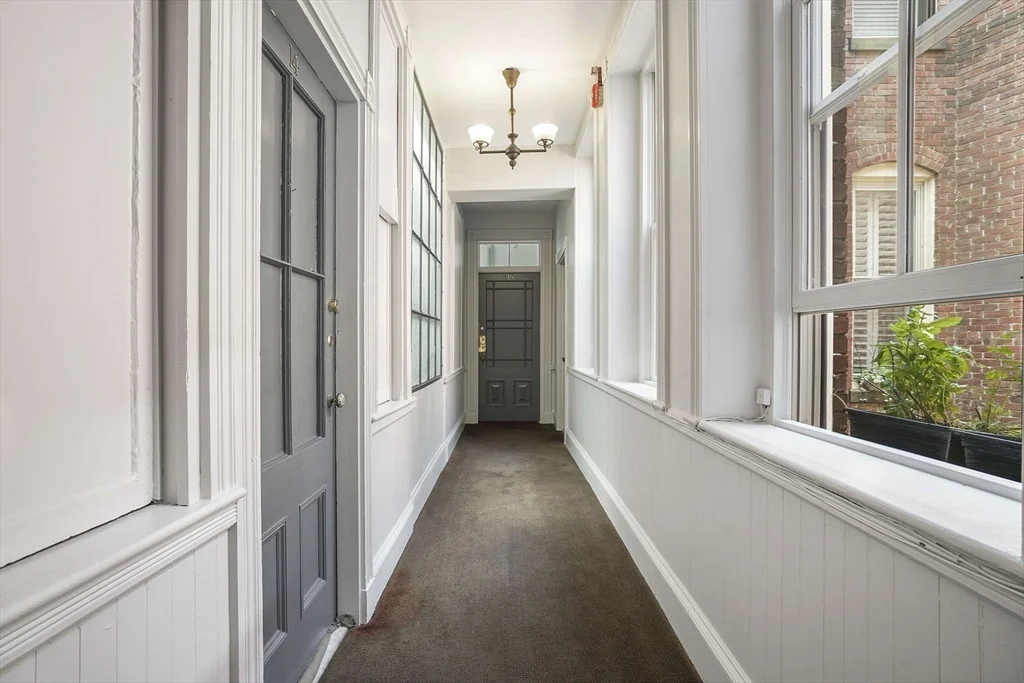 1411 Washington St, South End