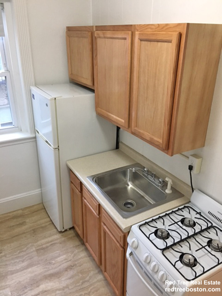 1334 Commonwealth Ave, Allston