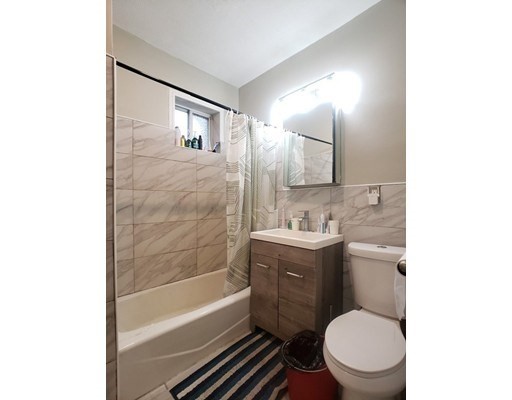 192 Kelton St, Allston