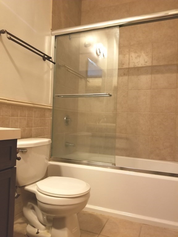 107 South St, Leather District