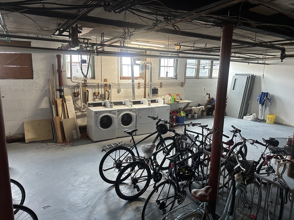 38 Day St, Davis Square