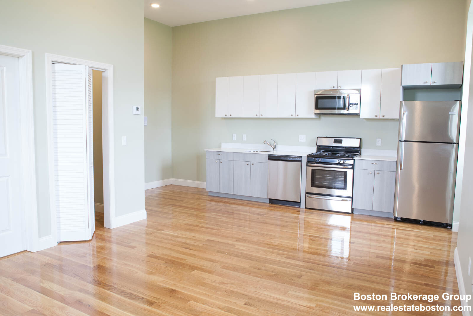 409 Dudley St, Roxbury