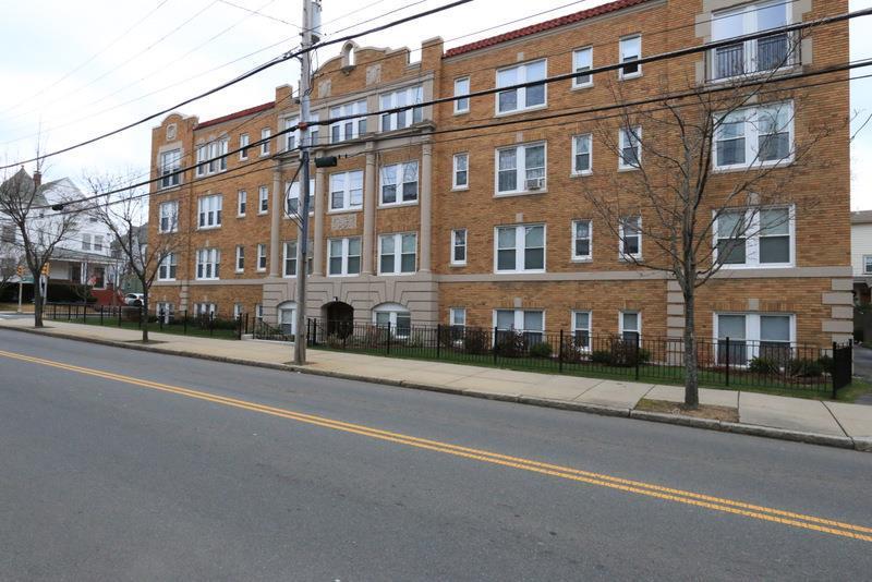 475 Highland Ave, Malden