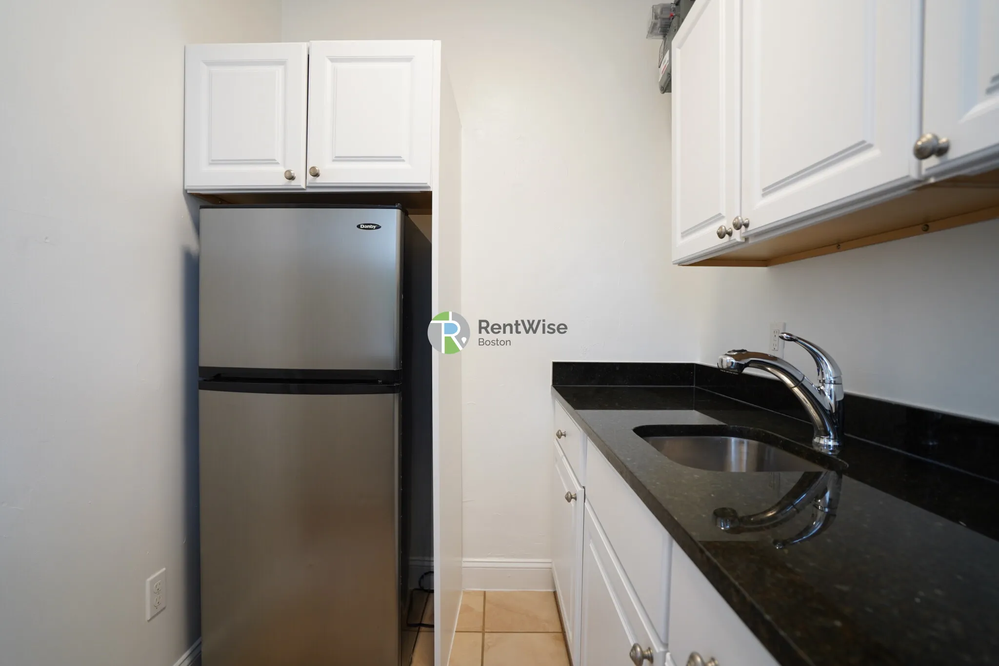 74 Brainerd Rd, Allston