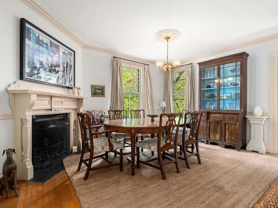 44 High St, Brookline Village