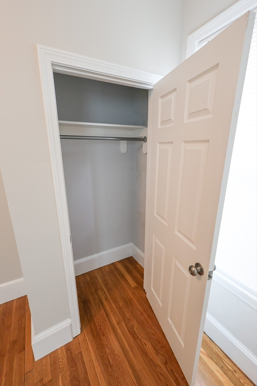 36 Winthrop St, Everett