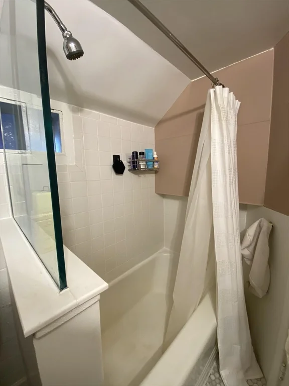 75 Mount Vernon St, Beacon Hill