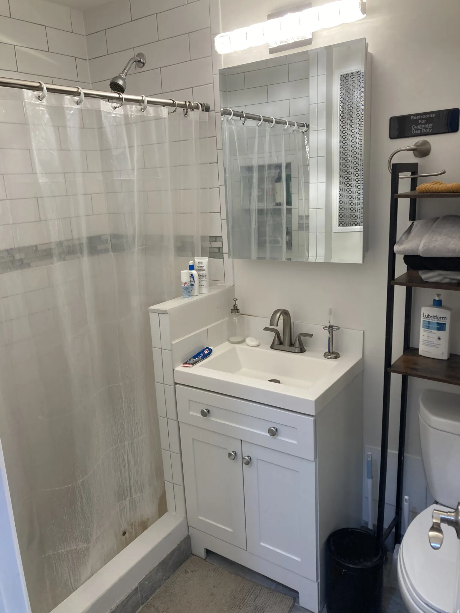 33 Highgate St, Allston