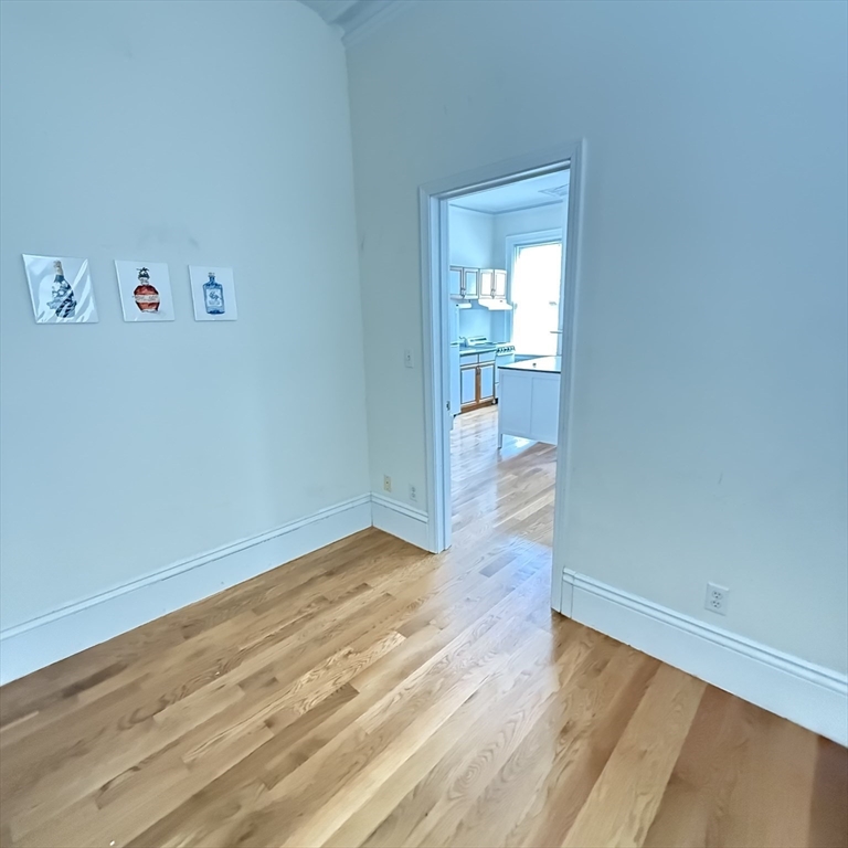 84 Ellery St, Mid-Cambridge