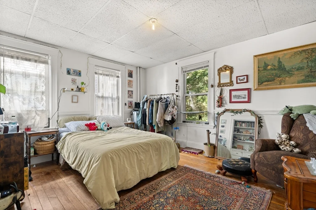 427 Medford St, Winter Hill