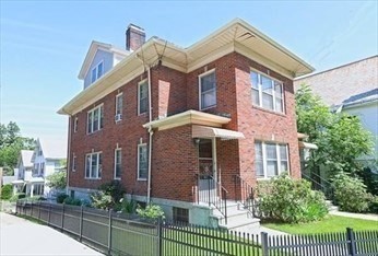 90 Walter St, Roslindale