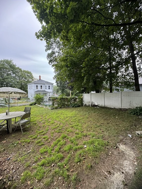 20 Temple St, Fitchburg