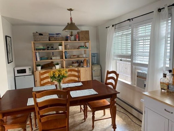 172B Charles St, East Cambridge