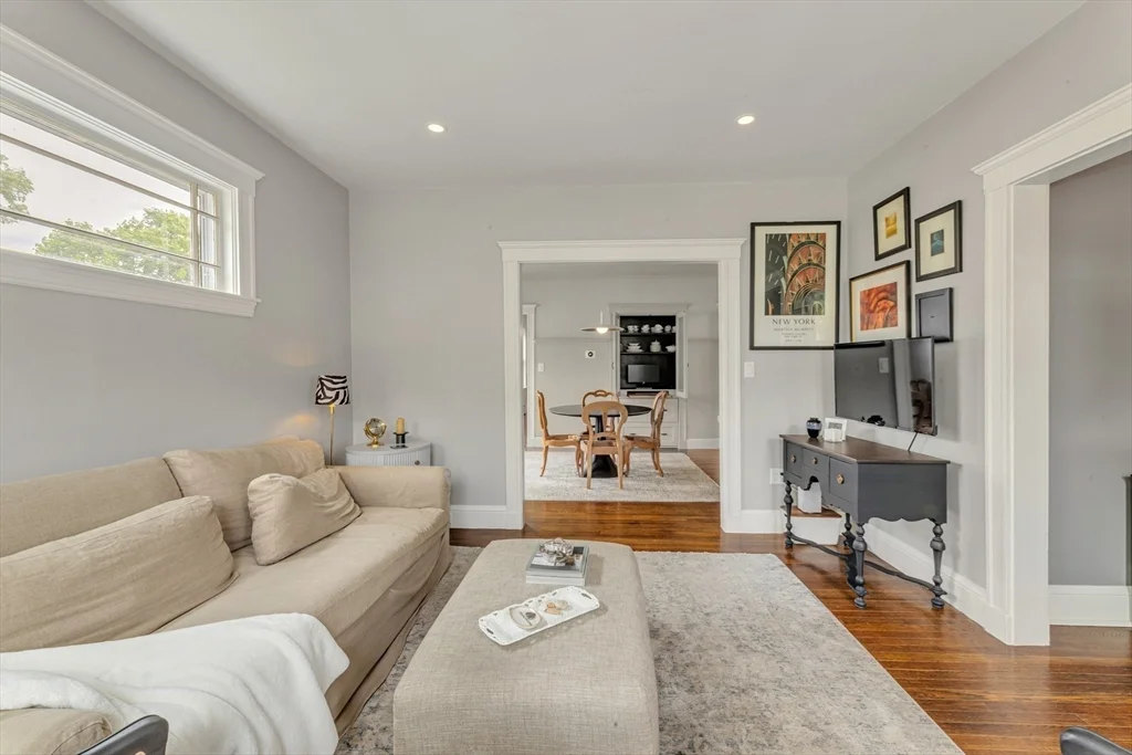 248 Roslindale Ave, Roslindale