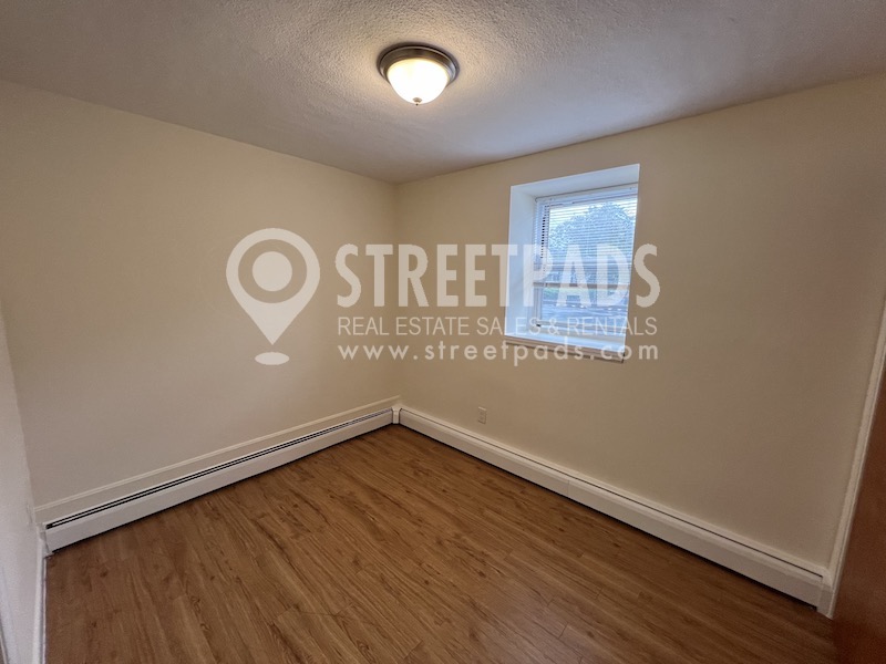 164 Beacon St, Back Bay