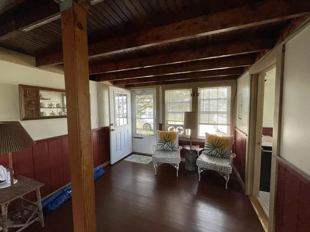 28 Brighton St, Green Harbor