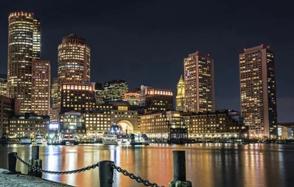 85 E India Row, Waterfront