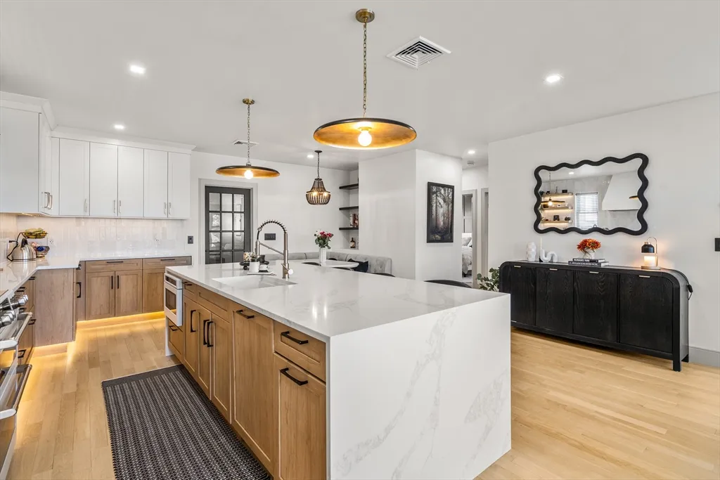 29 S Munroe Ter, Dorchester