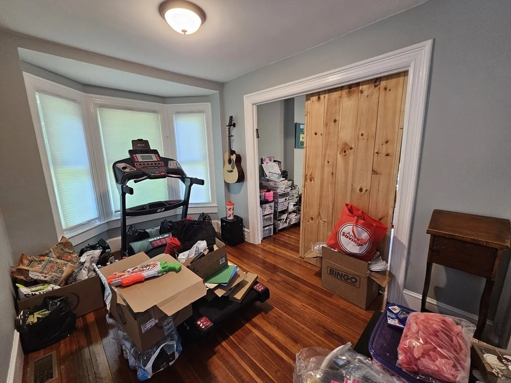 144 East St, Sharon