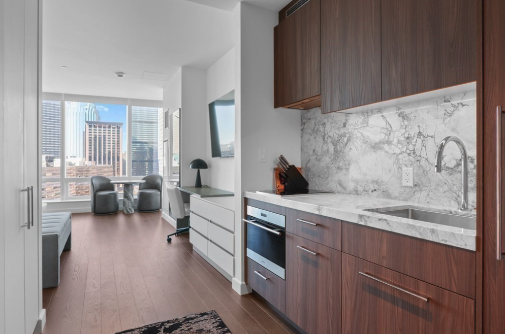 430 Stuart St, Back Bay