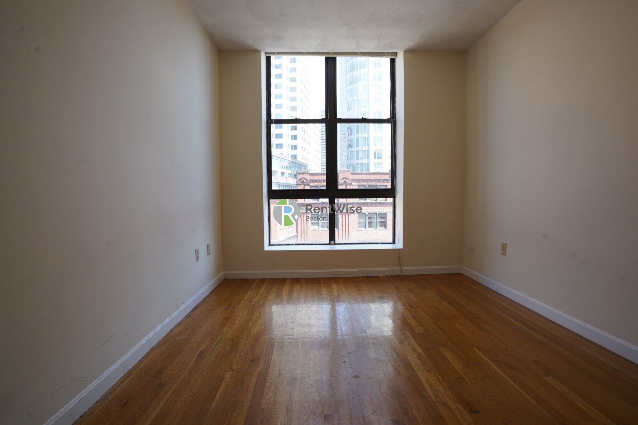 81 Essex St, Chinatown