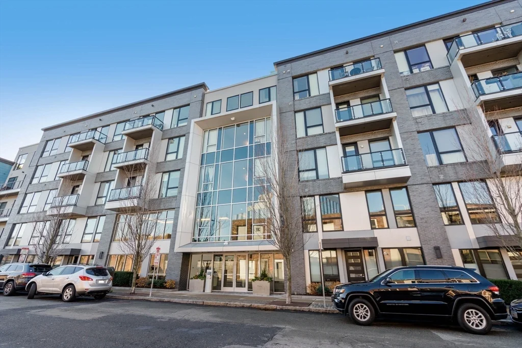 45 West 3rd St, South Boston