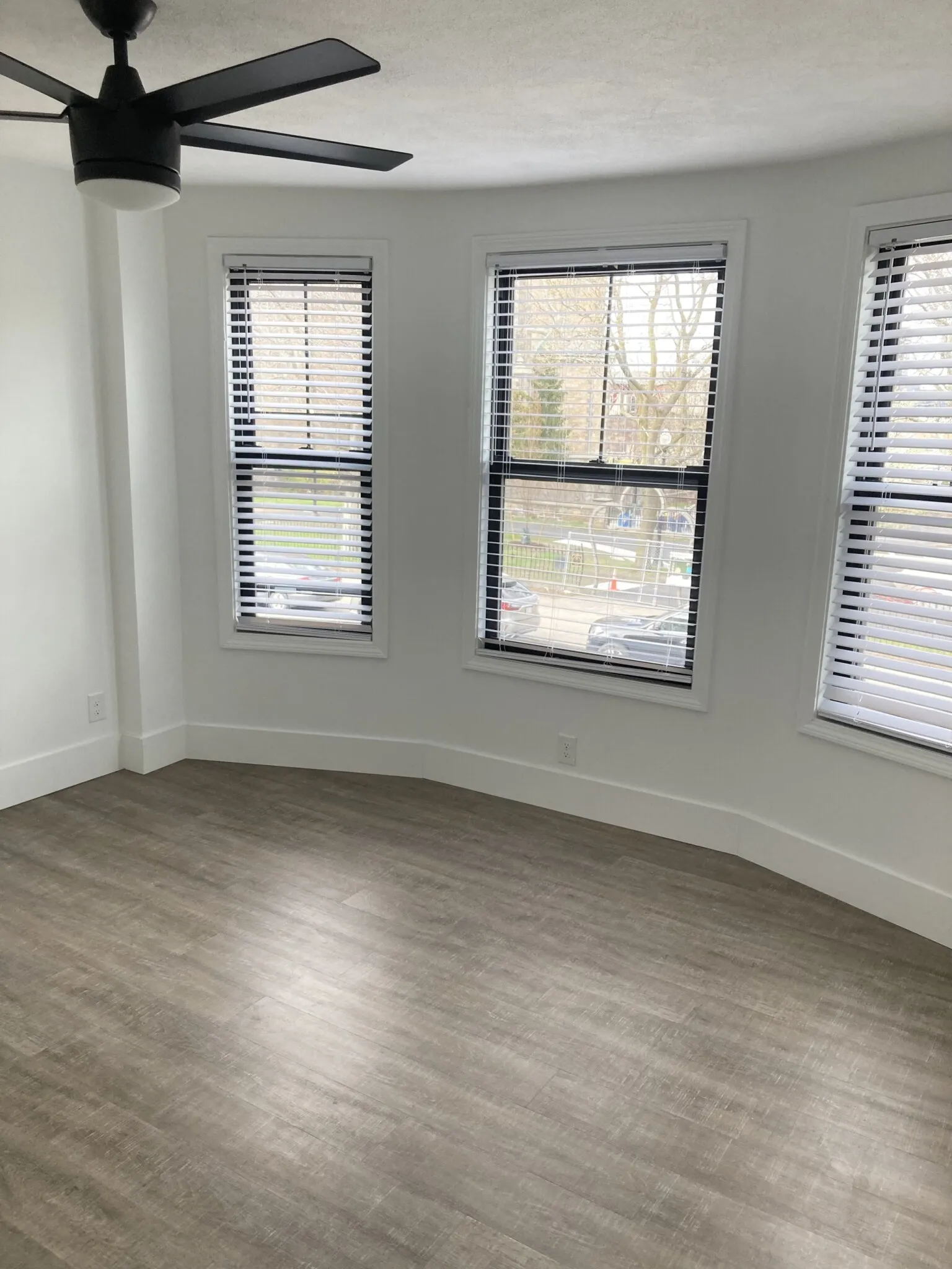 1516 Tremont St, Mission Hill