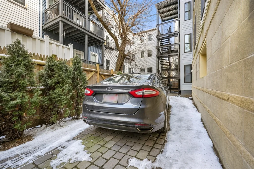 16 Haynes St, East Boston