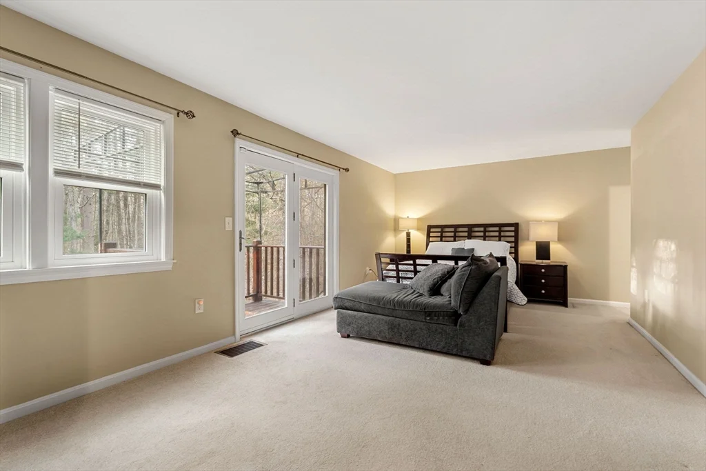 168 Upton Rd, Grafton