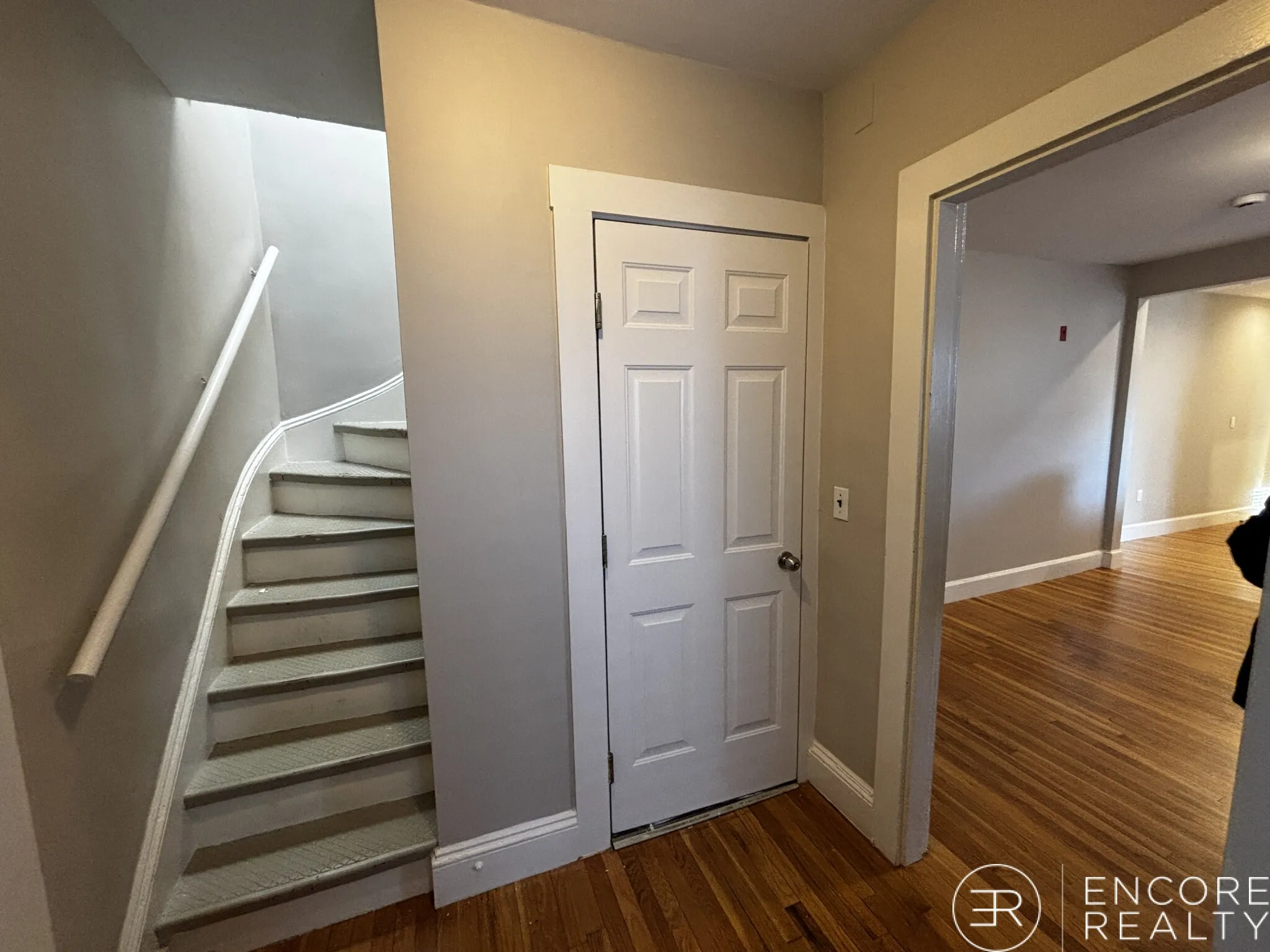 222 Banks St, Riverside