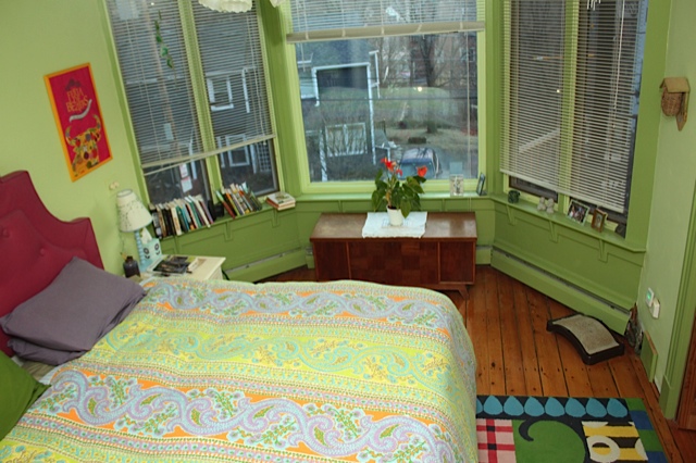 53 Lawn St, Mission Hill