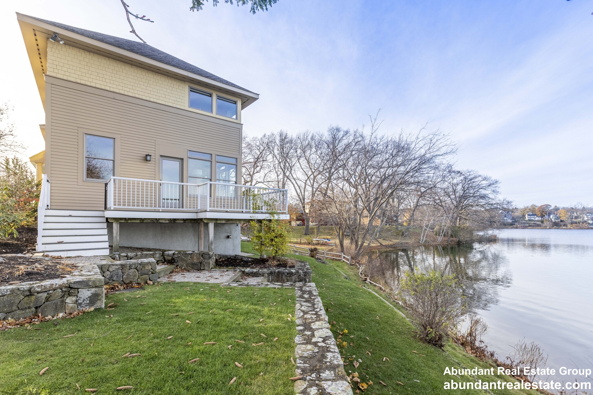3 bed, 2.5 bath apartment for rent at 104 Spy Pond Pkwy Unit 1, Arlington — photo 3 of 40
