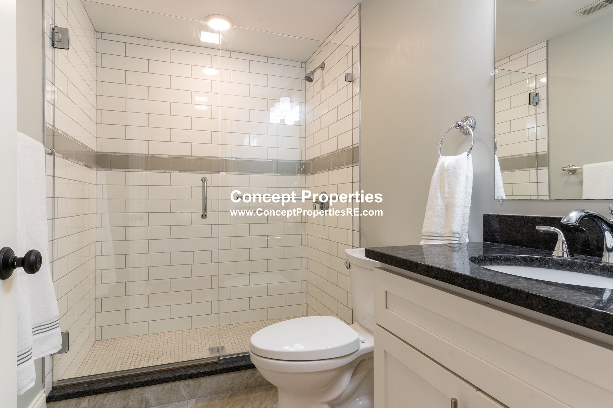 3 bed, 2.5 bath apartment for rent at 2767 Washington St Unit 3, Roxbury — photo 2 of 19
