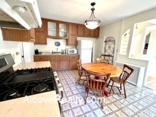 2 bed, 2 bath apartment for rent at 55 Jay Unit 1, Central Square — photo 4 of 20