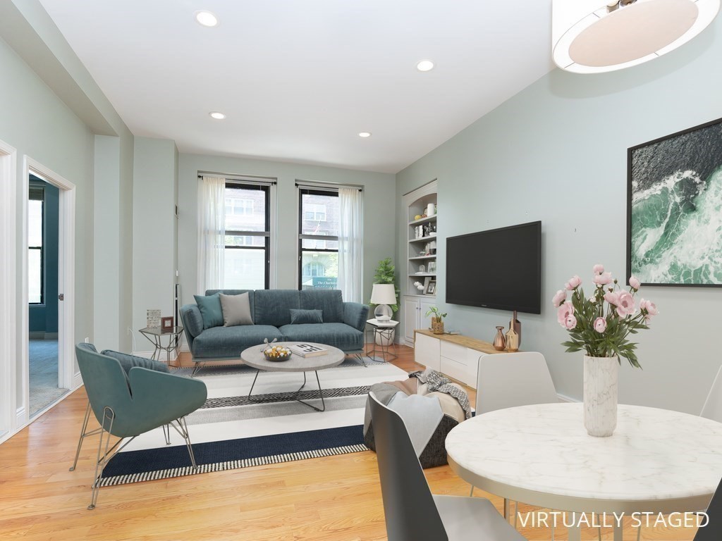 1 bed, 1 bath apartment for rent at 4 Charlesgate E Unit 102, Back Bay — photo 5 of 11