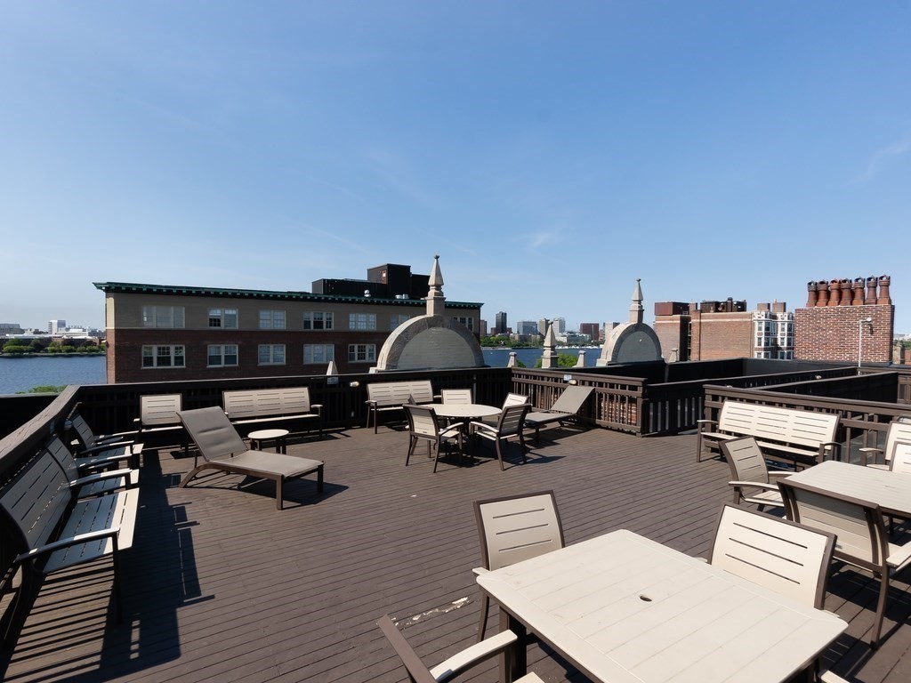 1 bed, 1 bath apartment for rent at 4 Charlesgate E Unit 102, Back Bay — photo 3 of 11