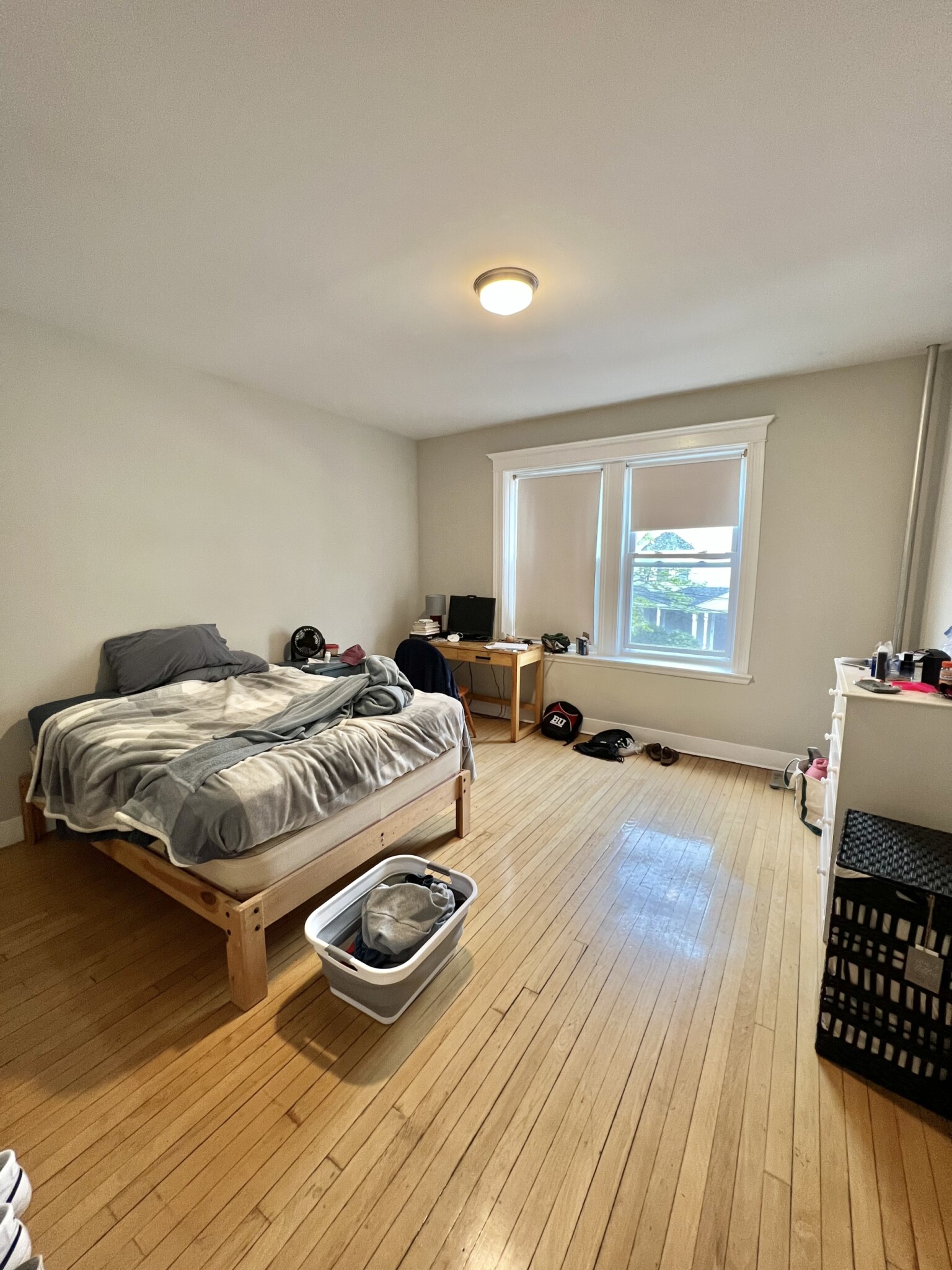 3 bed, 1 bath apartment for rent at 4 Farrington Ave Unit 4a, Allston