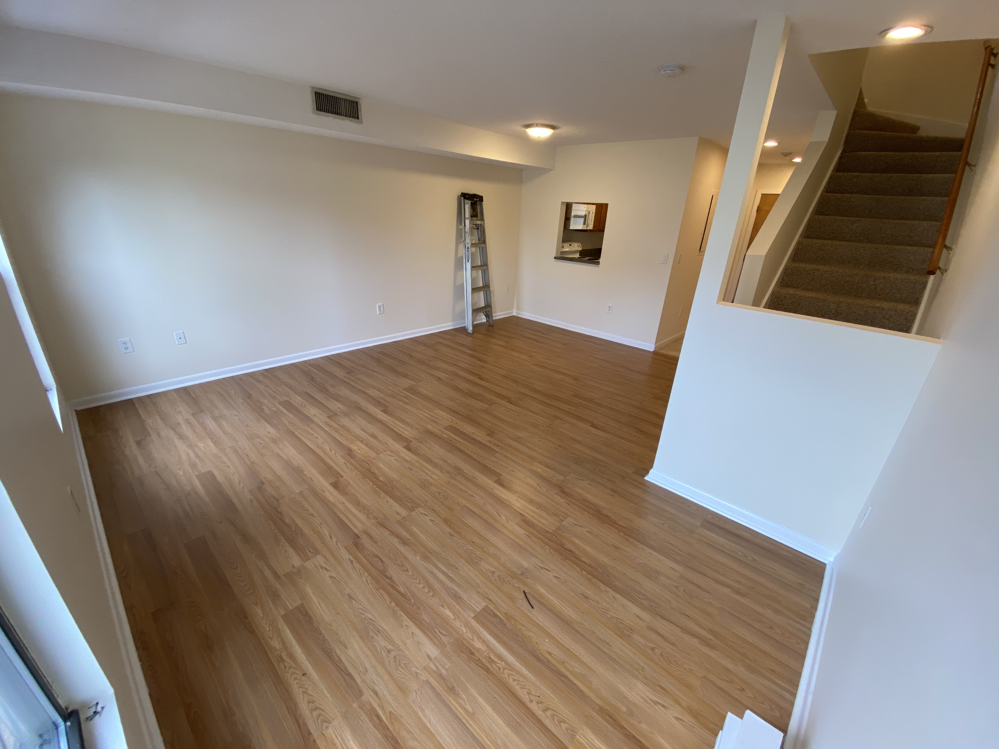 2 bed, 1.5 bath apartment for rent at 65 Riverside Ave Unit 7, Medford — photo 4 of 10