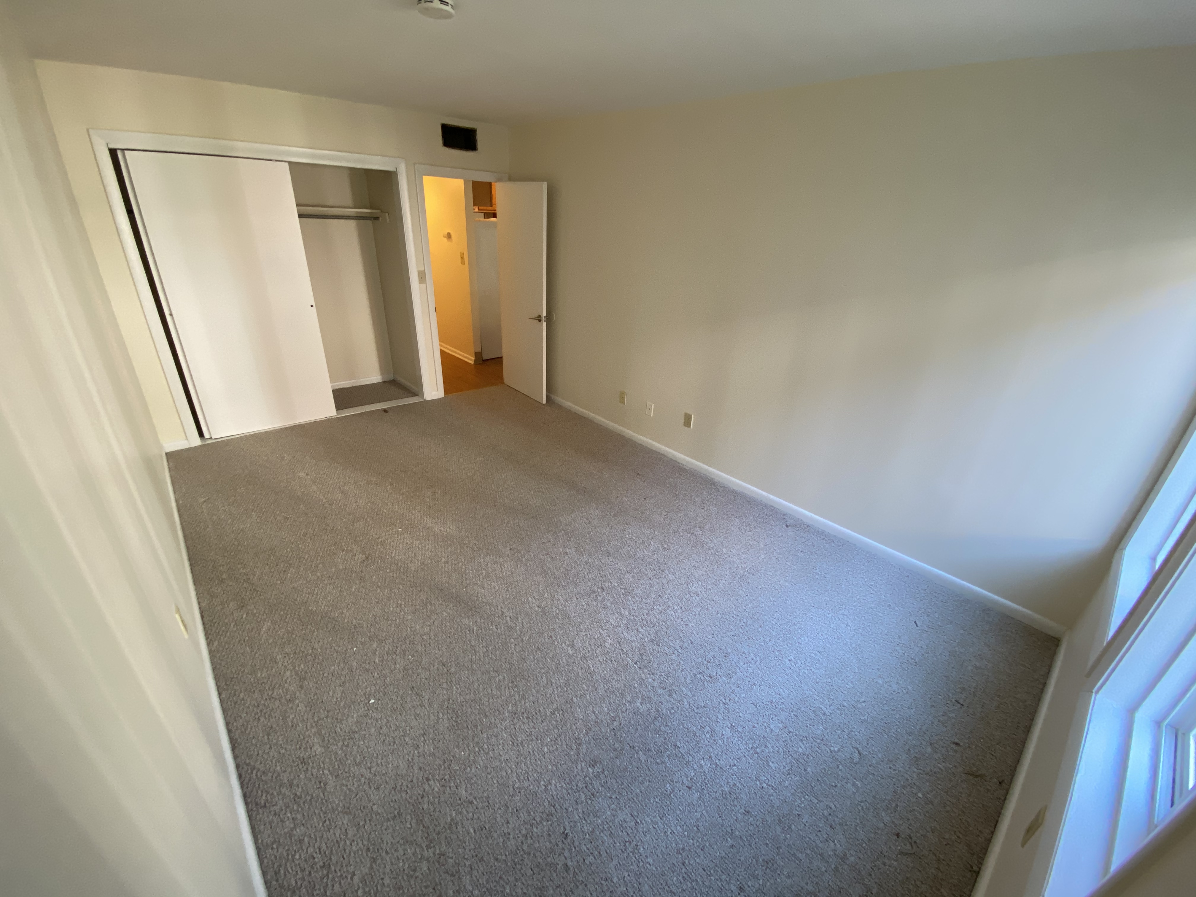 1 bed, 1 bath apartment for rent at 14 Westgate Dr Unit T1, North Woburn — photo 4 of 7